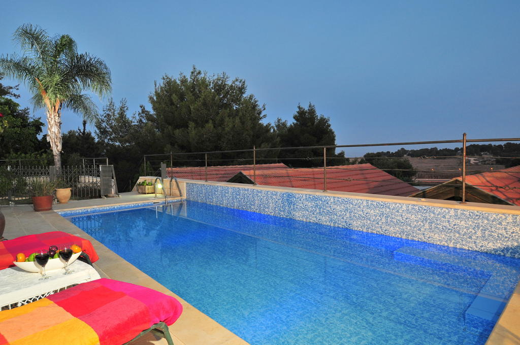 Bikta Banof Apartamento Rosh Pinna Quarto foto